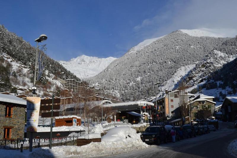 Aparthotel Poblado Arinsal Exteriör bild